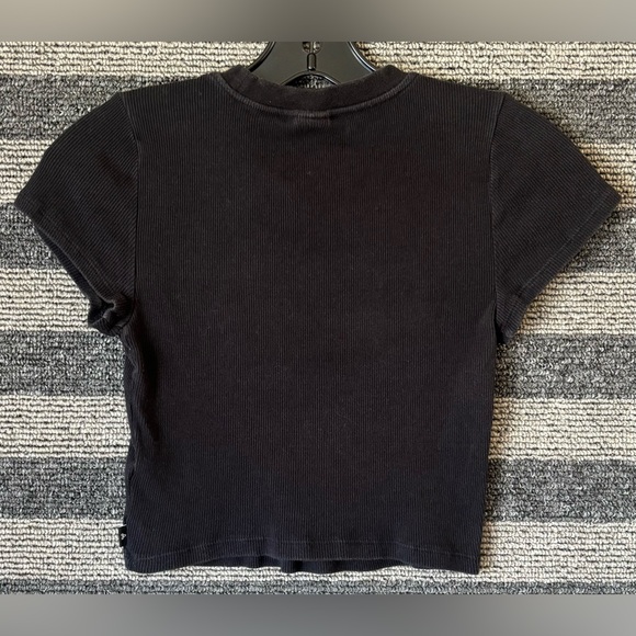 Aritzia TNA Black Ribbed Crop Top T-Shirt Women’s Medium - Picture 3 of 7